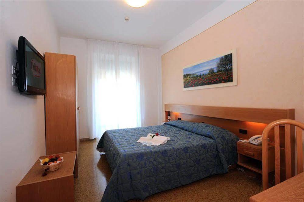 Hotel Marina Bardolino Exterior foto